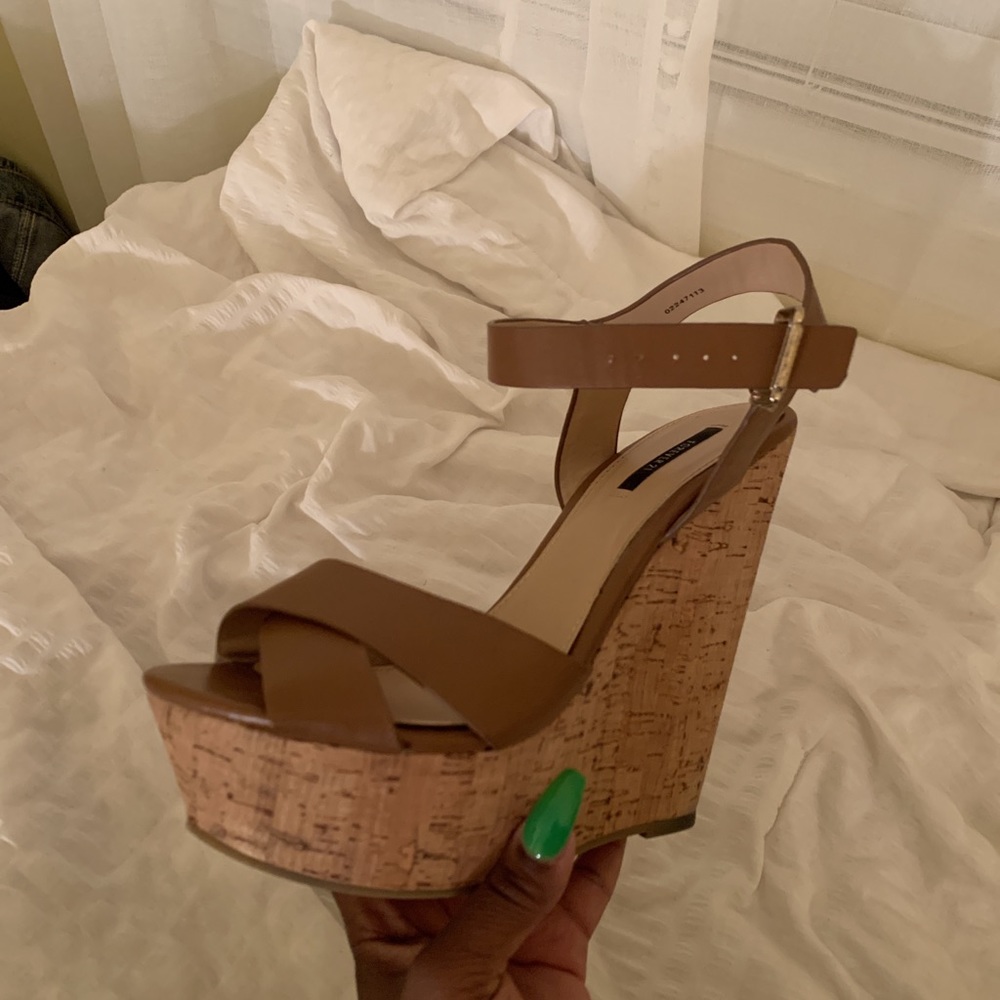 brown & cork wedge heels